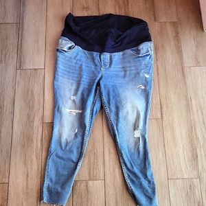 Old Navy Maternity Jeans